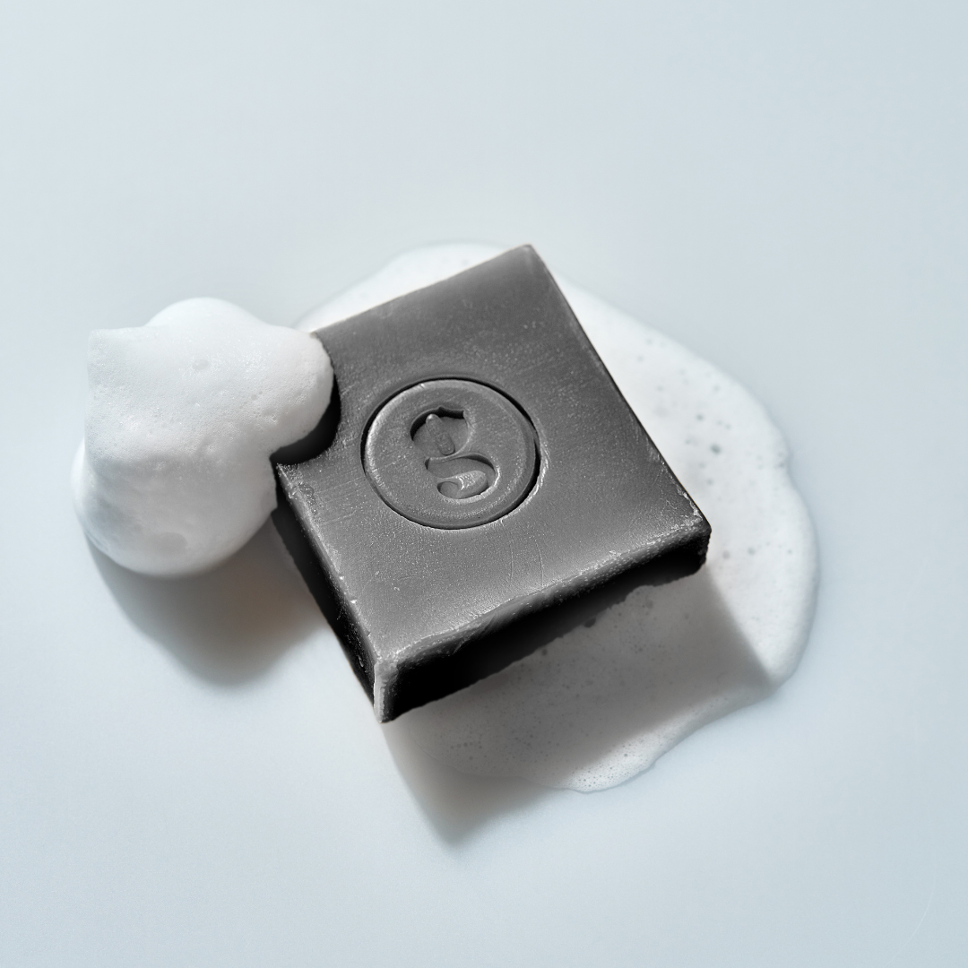 【Limited Edition Soap】collaboration with TSUNAGU SATOYAMAー赤松炭を配合した石鹸ー